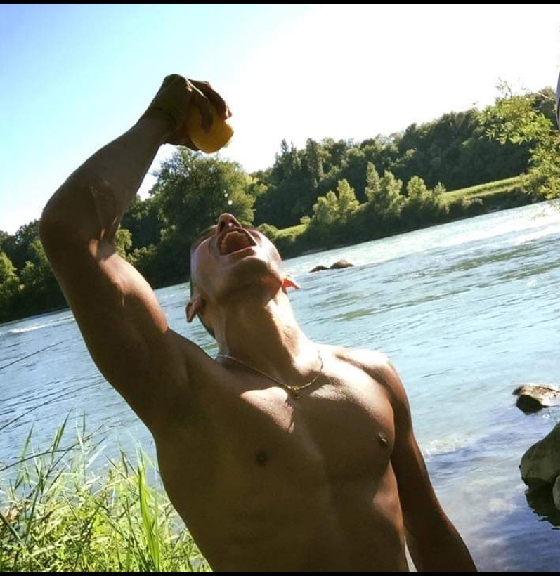 Profilo di Hippolyte